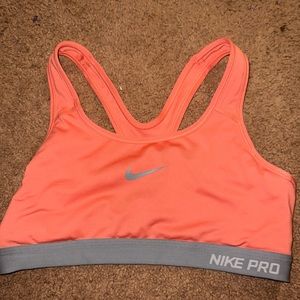 NIKE size M
